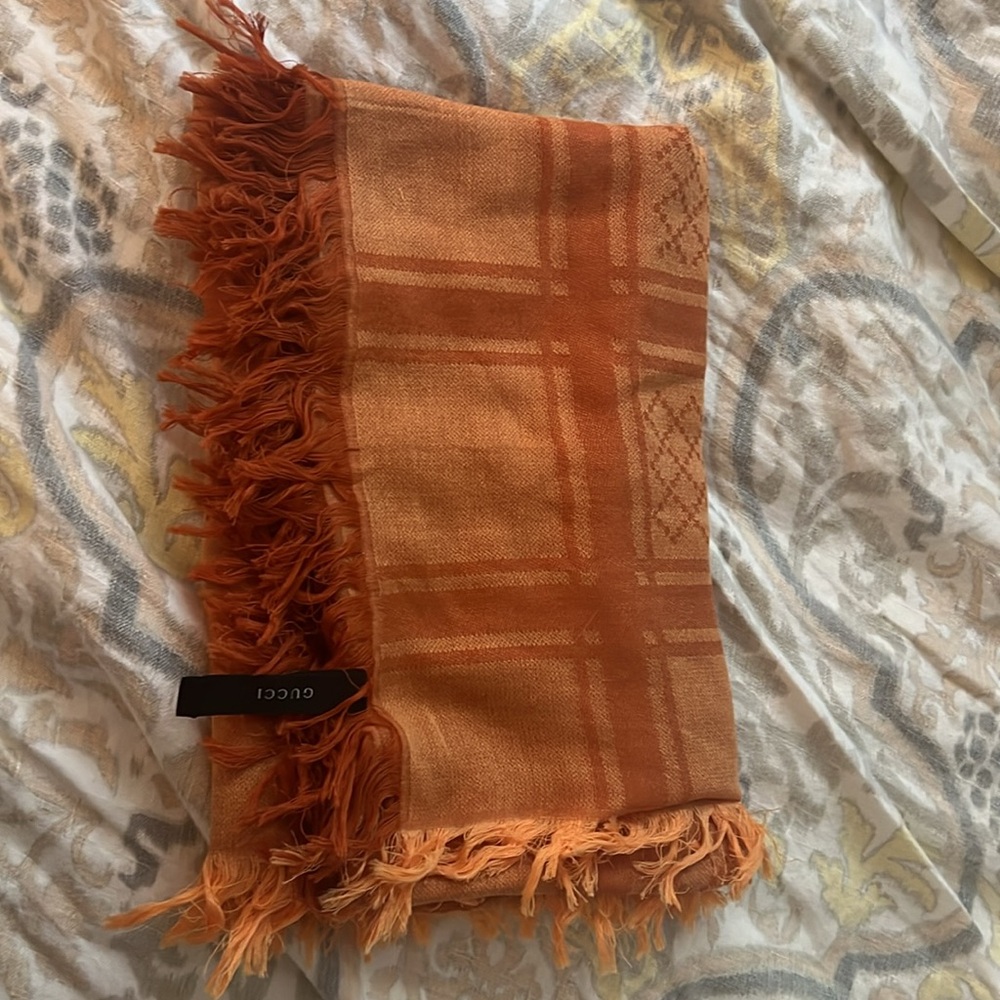 Gucci Scarf Orange - Picture 8 of 8
